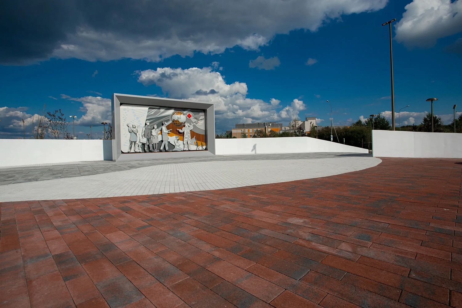 Сквер Медицинских работников в Тюмени