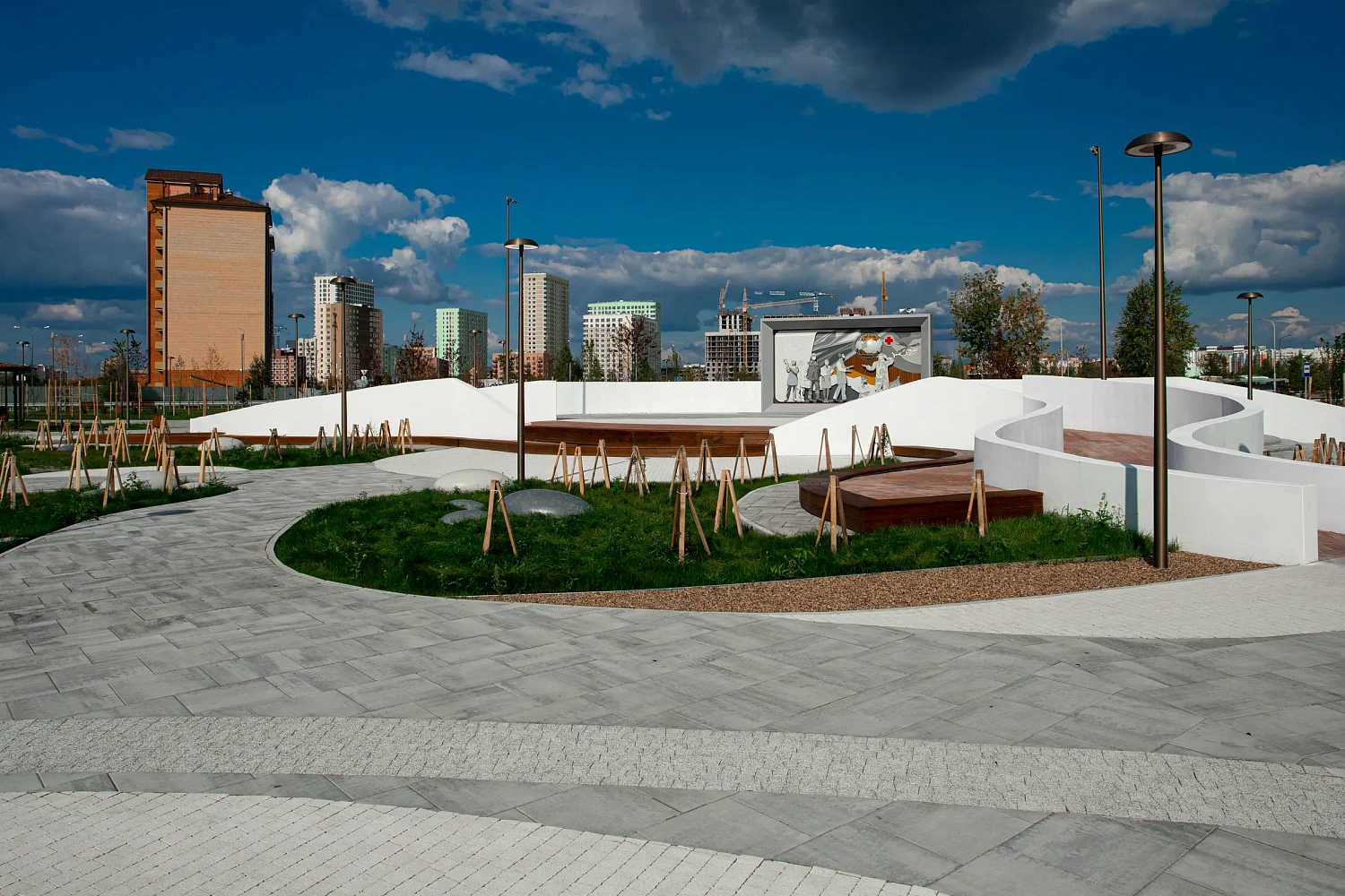 Сквер Медицинских работников в Тюмени